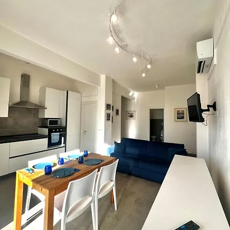 15 Minuti Santa Margherita ,bilocale Ristrutturato Con Terrazzo Vista Mare * Lavagna