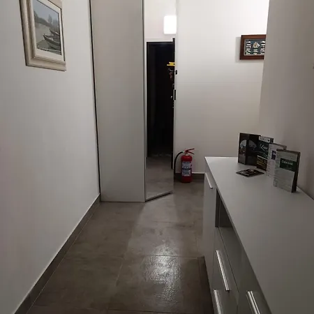 15 Minuti Santa Margherita ,bilocale Ristrutturato Con Terrazzo Vista Mare