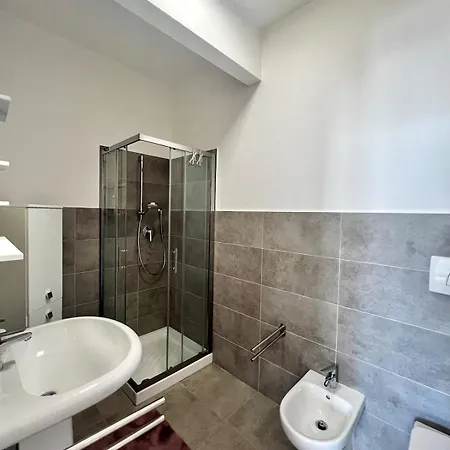 15 Minuti Santa Margherita ,bilocale Ristrutturato Con Terrazzo Vista Mare Apartment *